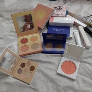 Makeup lot